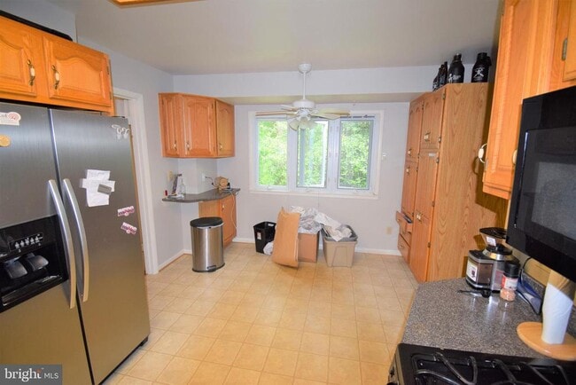 Building Photo - 8519 Wagon Wheel Rd