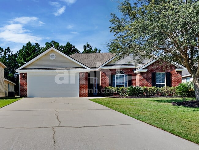 Primary Photo - 61 Carlisle Ln