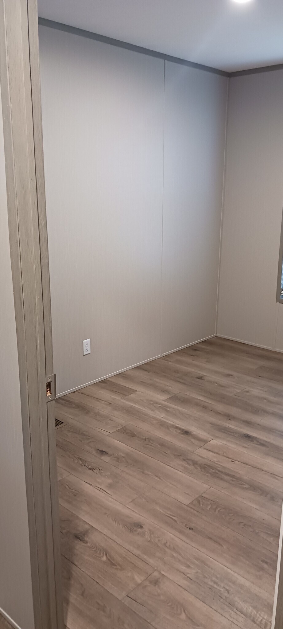 Building Photo - 49 Thousand Oaks Dr
