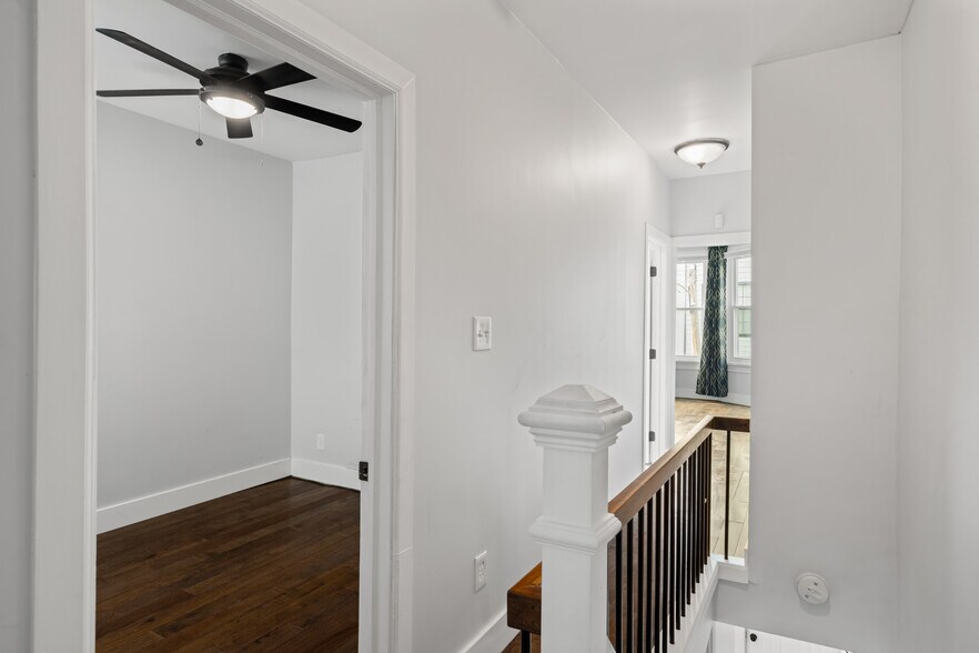 Building Photo - 1457 N Corlies St