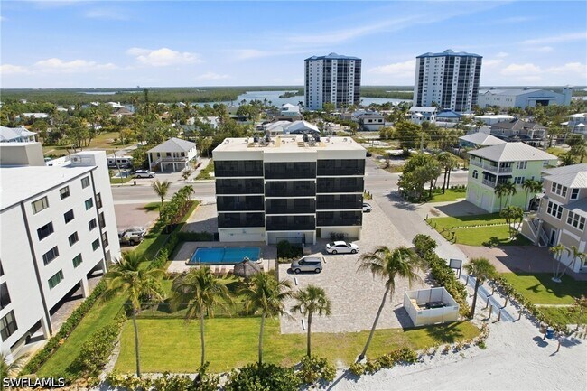 Building Photo - 4450 Estero Blvd