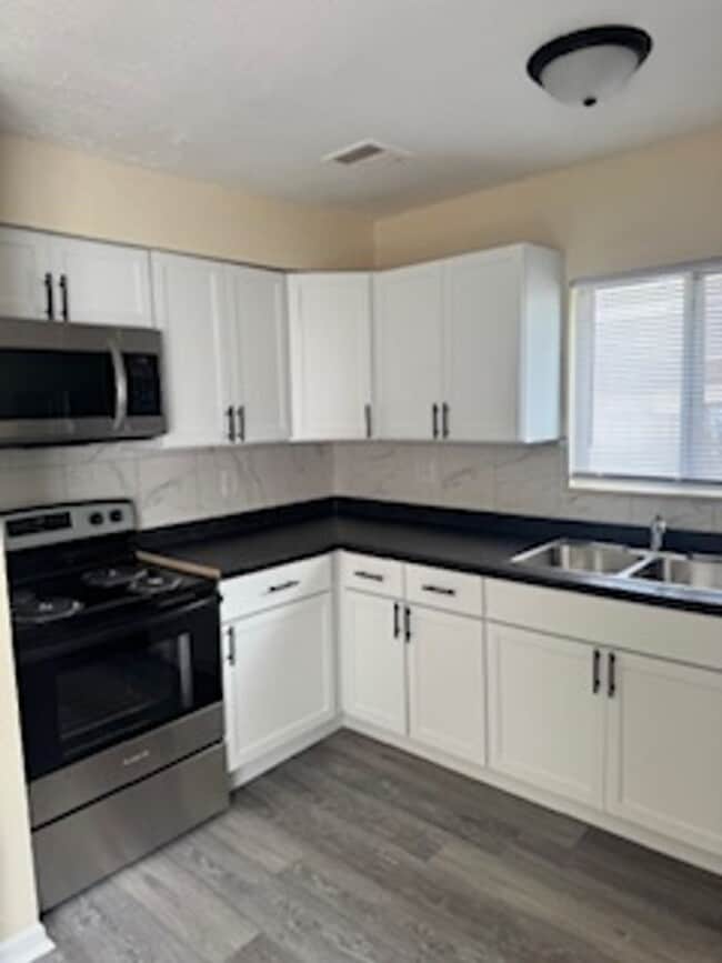 Interior Photo - Evergreen on the Monon, LLC