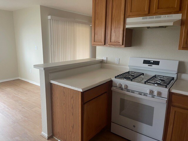 Building Photo - 565 Peerless Way