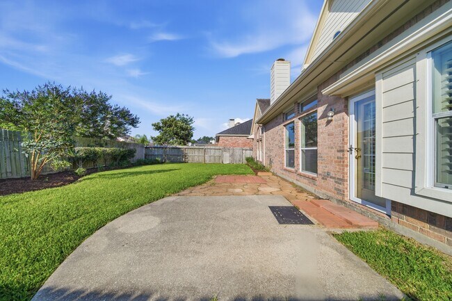 Building Photo - 1279 Ocean Manor Ln