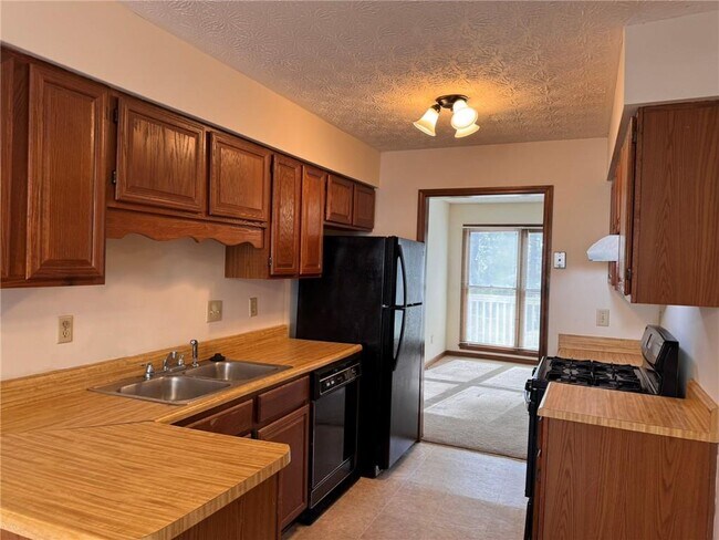 Building Photo - 1118 Booth Ct SW