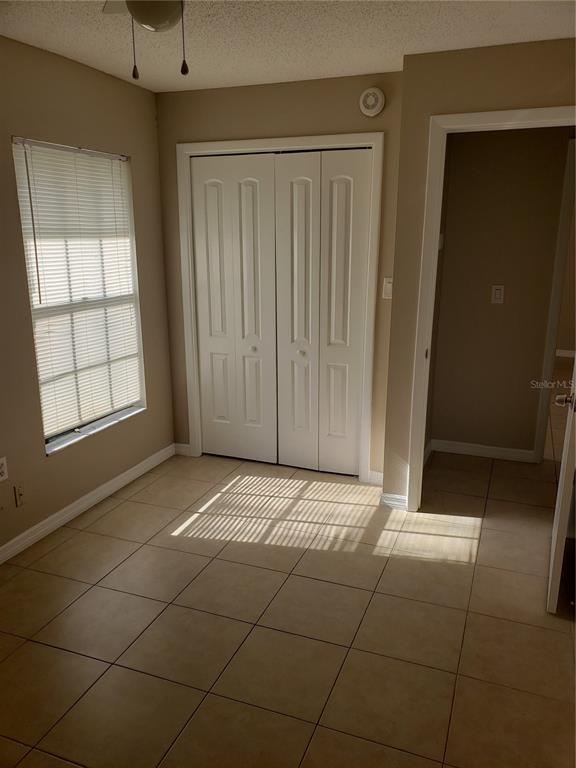 Building Photo - 1704 Ridgewood Ln