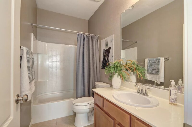 Building Photo - 174 Talmont Cir