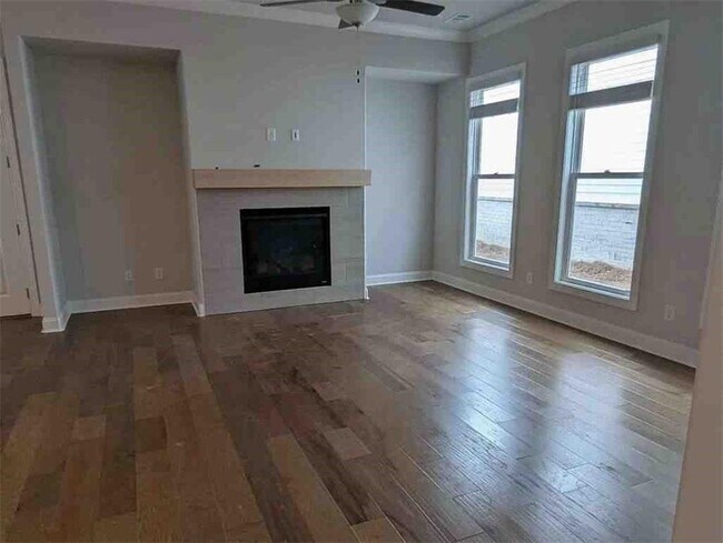Building Photo - 5007 Bellmoore Park Ln