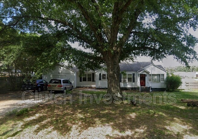 Building Photo - 1197 Dovecrest Rd
