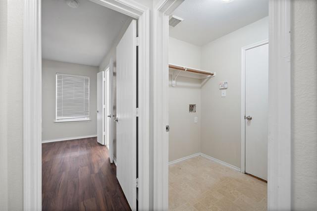 Building Photo - 3053 Hopewell Ln