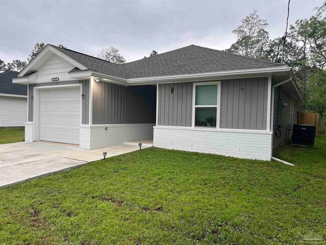 Building Photo - 3021 N 36th Ave