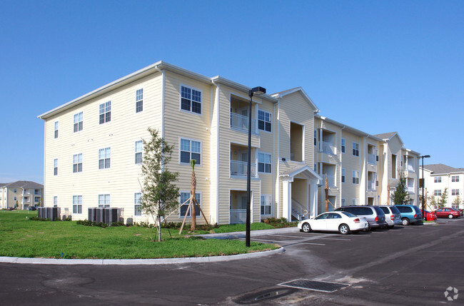 Building Photo - Mill Creek Apartments