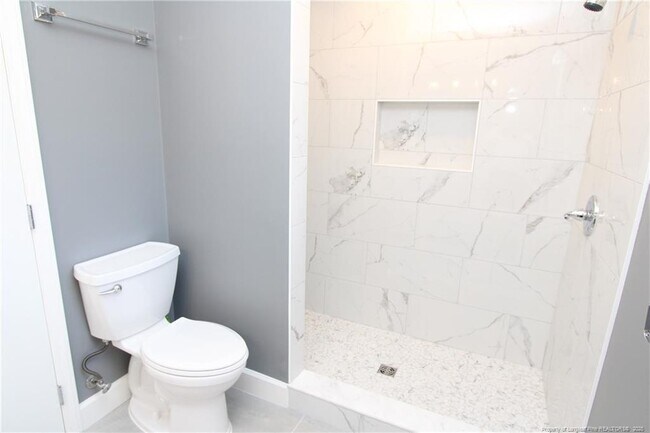 Building Photo - 3908 Littlefield Ct