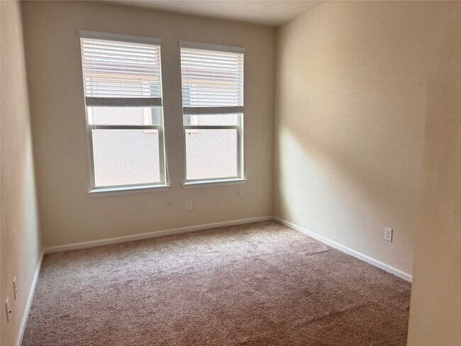 Building Photo - 10009 Spring Shadows Park Cir