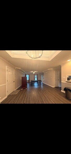 Building Photo - 304 Heatherwood Dr