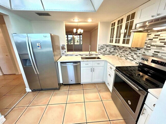 Building Photo - 7608 NW 18th St