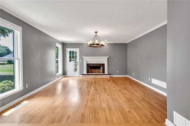 Building Photo - 185 Glenclairn Ct