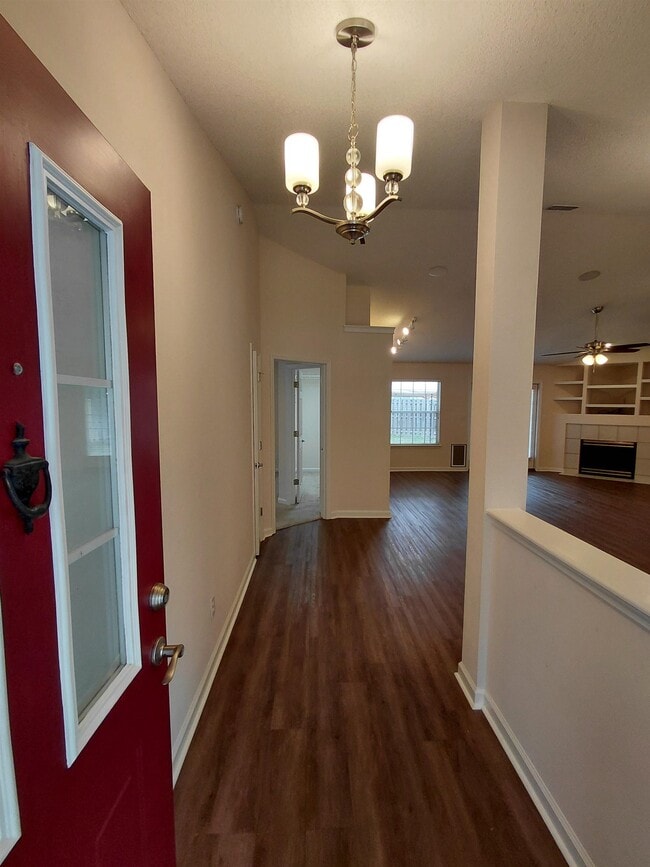 Building Photo - 1308 Fern Hill Ct