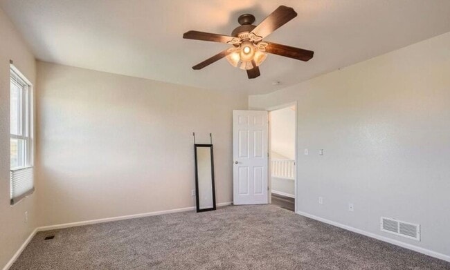 Building Photo - Beautiful Newly Remodeled Home in Roxborough Park