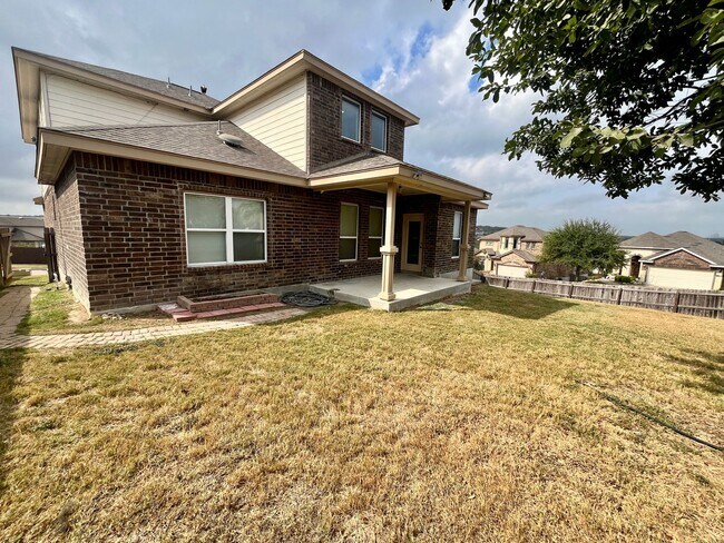 Building Photo - 13724 Altamirano