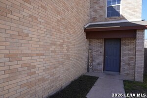 Building Photo - 8162 Heights Valley