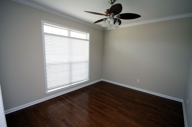 Building Photo - 344 Trent Rd