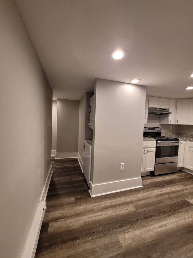 Building Photo - Newly Renovated 2 bed 1 bath- Dunn, NC