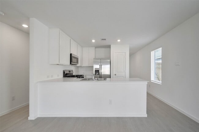 Building Photo - 16257 Bergara Bend Dr