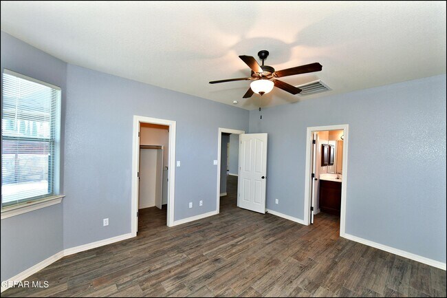 Building Photo - 12569 Wolf Berry Dr