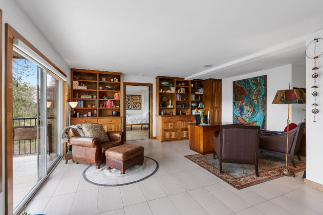 Building Photo - 504 S Coeur d'Alene St
