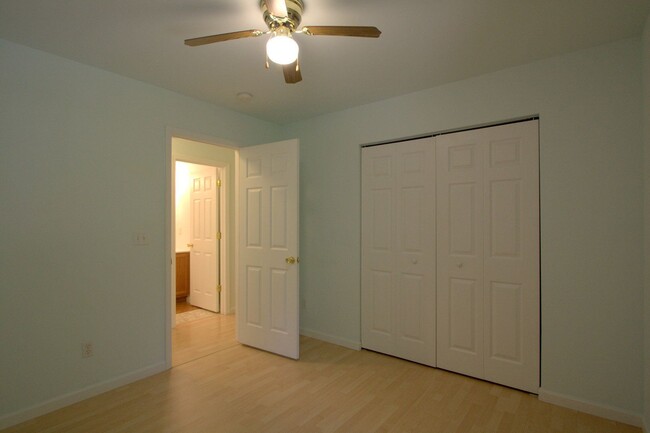 Building Photo - 4-Bedroom 2-Bath Home near Downtown Champa...