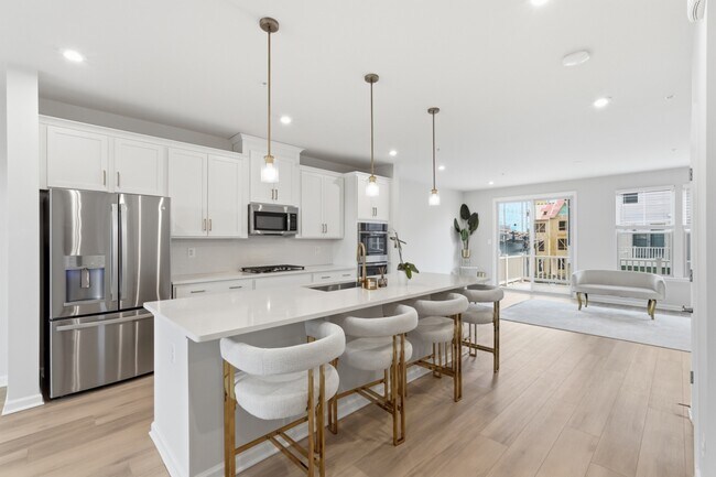 Building Photo - 3503 St Robin Ln