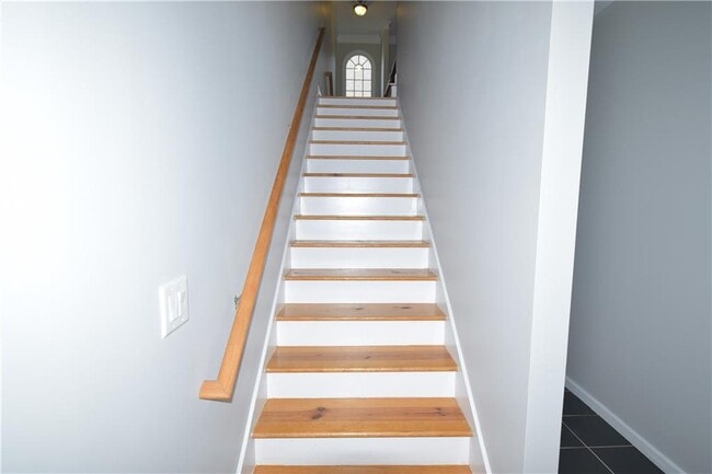 Building Photo - 11037 Lorin Way