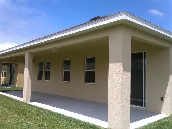 Building Photo - 2515 Tanner Terrace