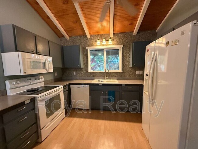 Building Photo - 128 Hoopili Akau St