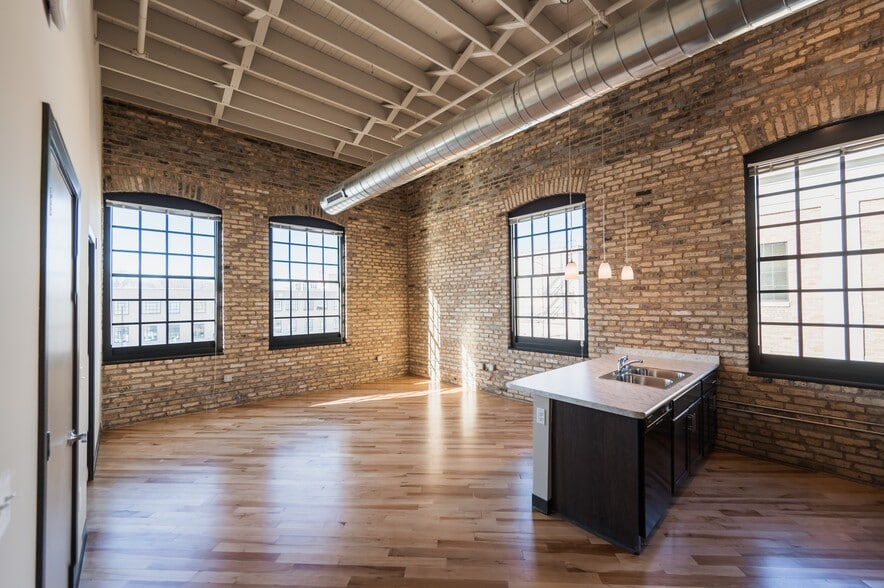 Building Photo - CWC — Community Within the Corridor