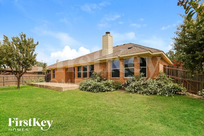 Building Photo - 5033 Charisma Dr