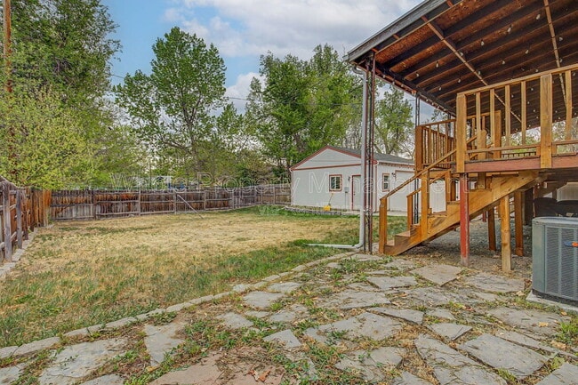 Building Photo - 4204 Hoyt St