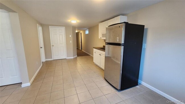 Building Photo - 149 N Country Rd