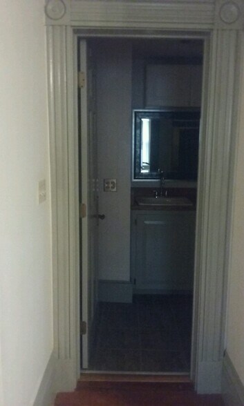 Building Photo - 1500 Ocean St