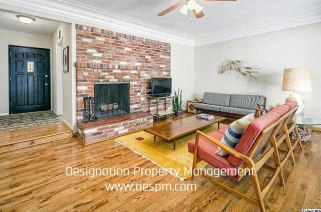 Building Photo - 4385 El Prieto Rd