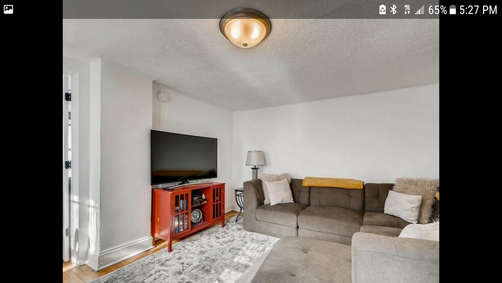 Building Photo - 1715 6th St NE