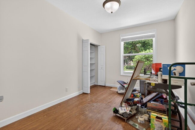 Building Photo - 10027 Umberland Pl