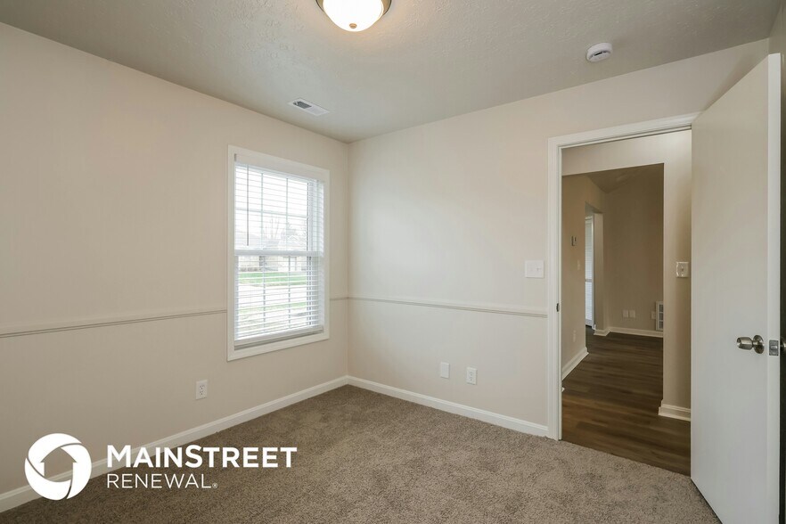 Building Photo - 10830 Dorton Dr