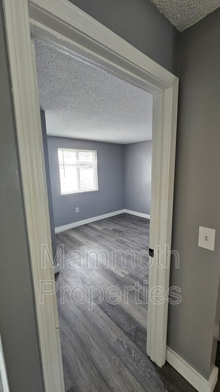 Building Photo - 671 Corning Rd