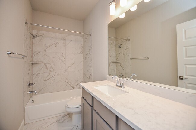 Building Photo - 7610 Blue Finch Ln