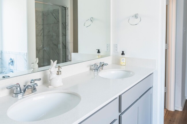 Building Photo - 311 Canley Lp