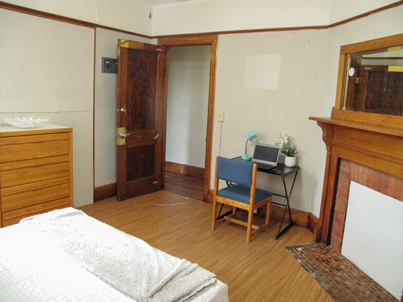 Building Photo - 308 Eddy St