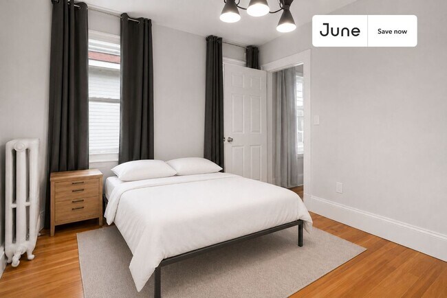 Building Photo - 20 Alcott St
