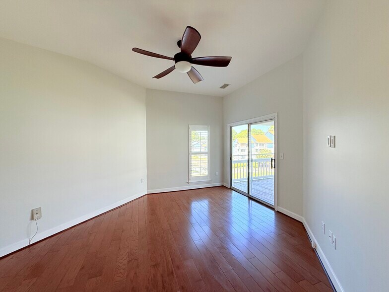 Building Photo - 1133 Torrence Cir